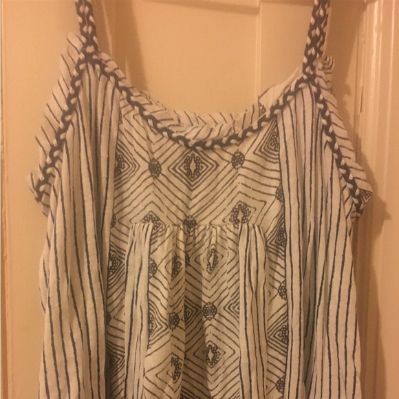 Lucky Brand Boho Pleated Tank W/ Braided Detailing: S - Picture 2 of 6